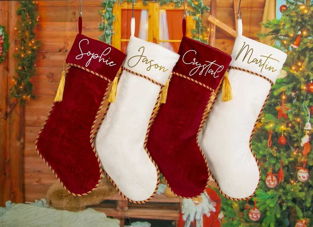 Family Velvet Christmas Stockings Christmas Socks with Name Personali Christmas Stocking Cust Name Stocking Gift Bag H251107-image-1083629110