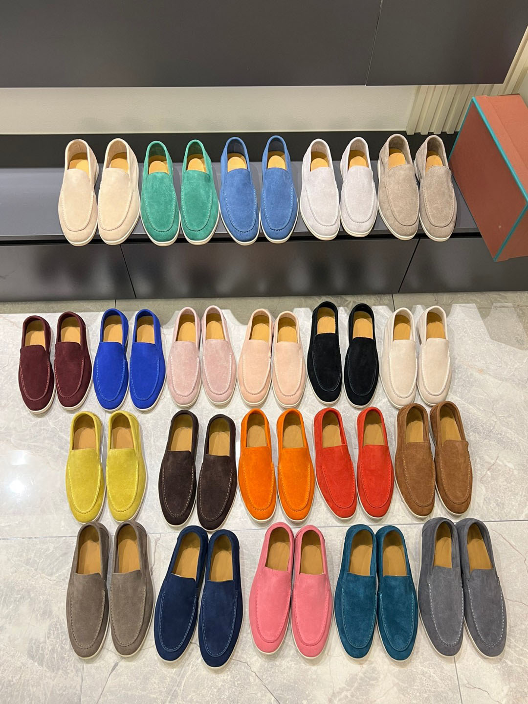 10A top quality Men's shoes Spring and summer imported casual shoes designer models are fashionable, simple and atmospheric with Box