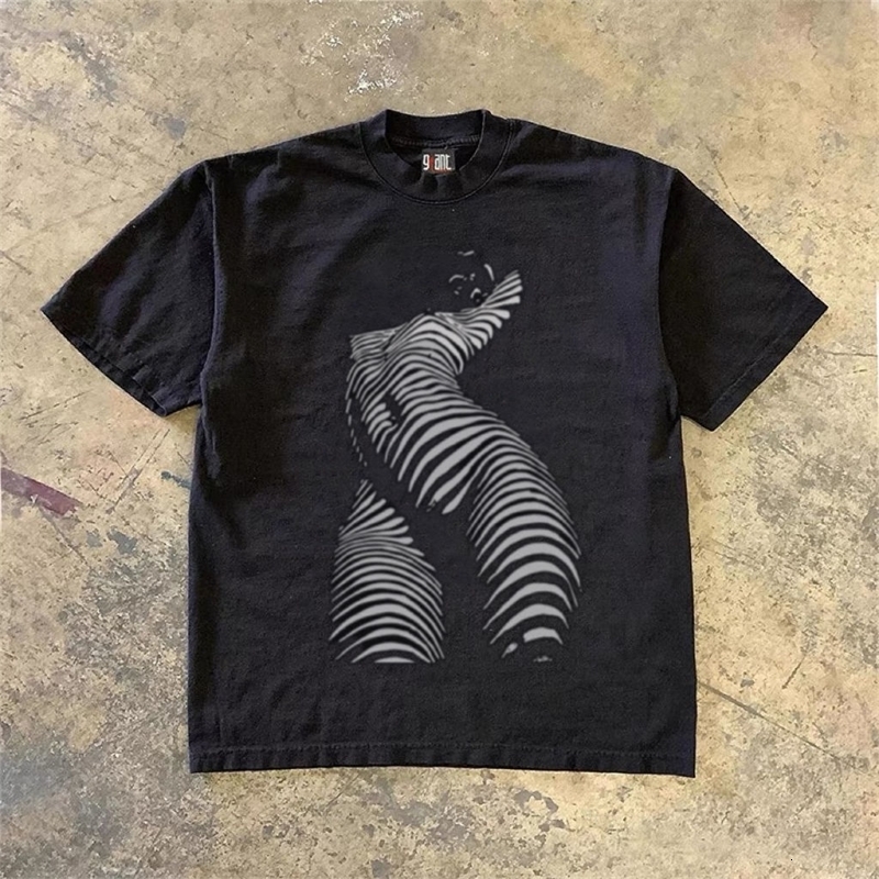 Mens and womens fashionable summer personalized printed round neck short sleeved couple loose retro casual Tshirt 250322Z