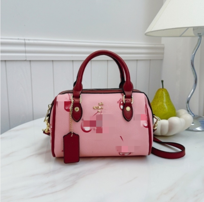 Sac de créateur de luxe Sacs à bandoulière Sac à bandoulière unique Sac fourre-tout Sac de bowling à main Femmes Sacs cartable de mode CO6