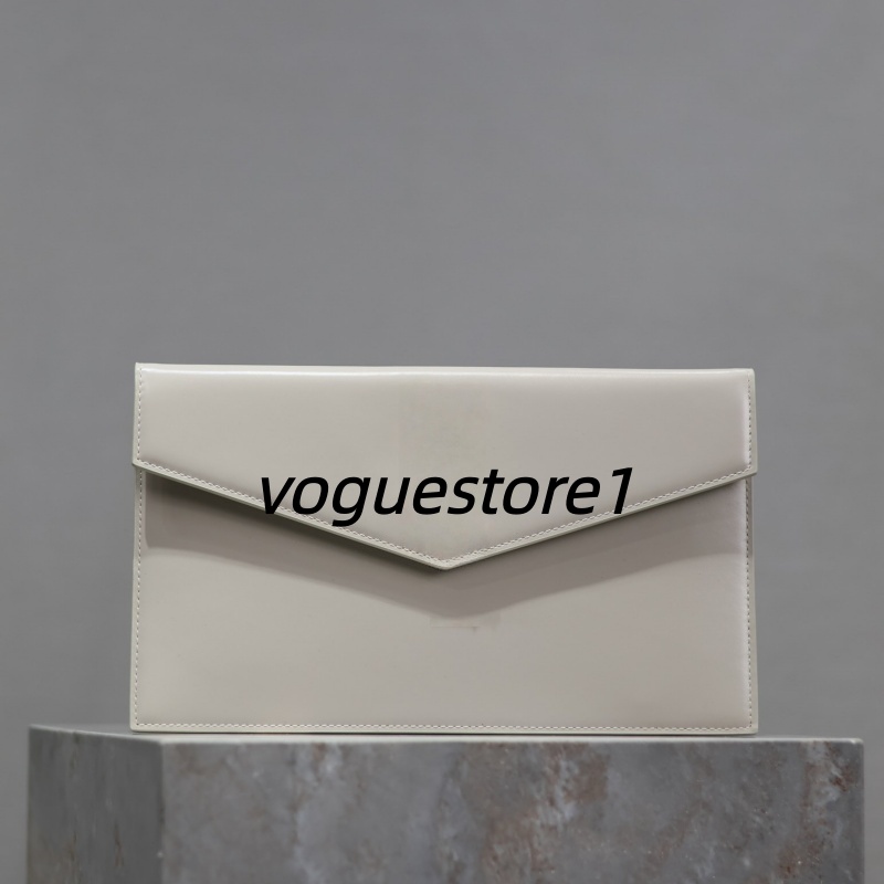 Luxury Designer Clutch Bag luxury Letter Brand Crossbody Bag Women's Casual Envelope Bag Purses Fashion Top Quality Italian imported cowhide