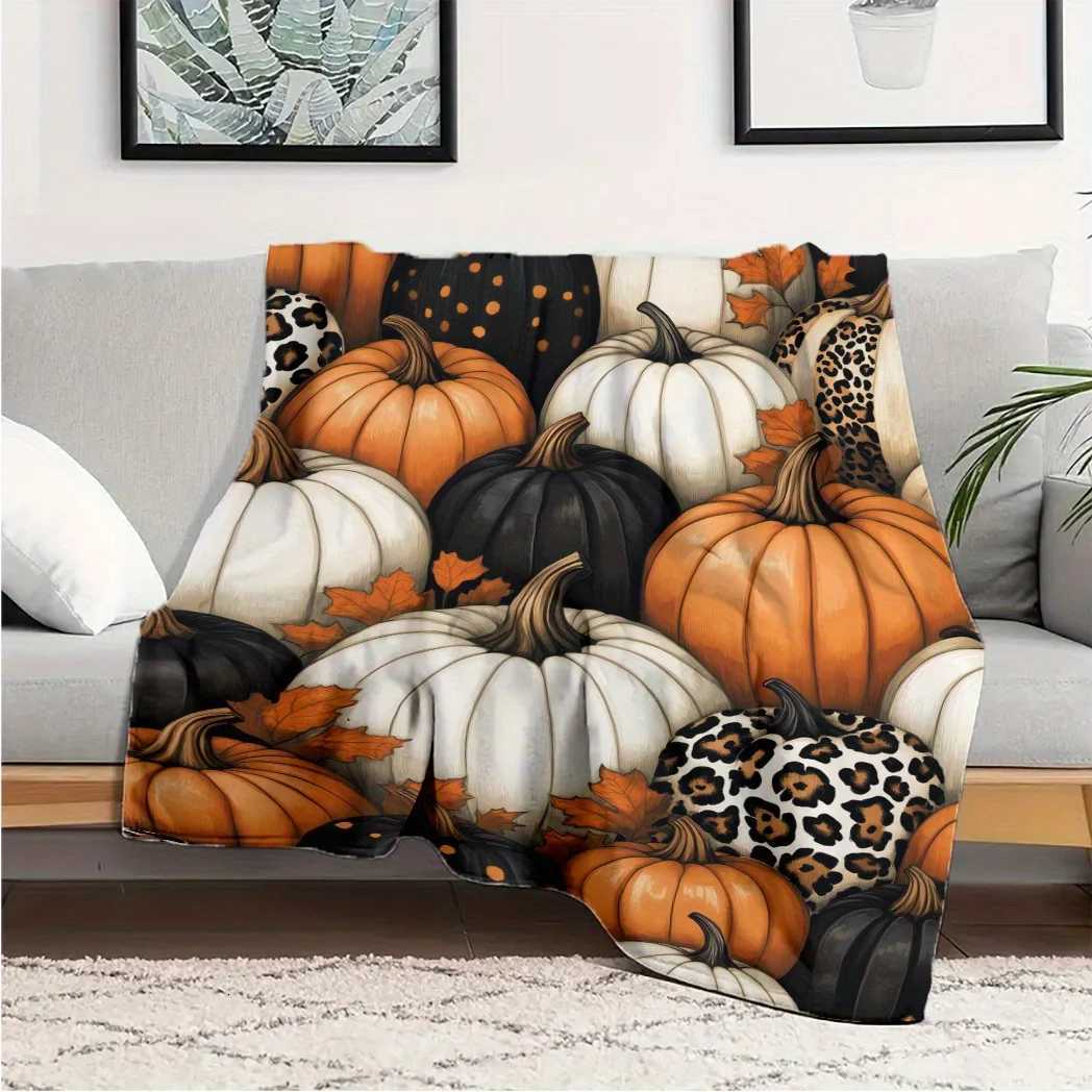 Thanksgiving Pumpkin Pattern Flannel Fleece Blanket - Soft Cozy Polyester Fiber Throw for Sofa Office Camping - Hand WashableW251107-image-1083907097
