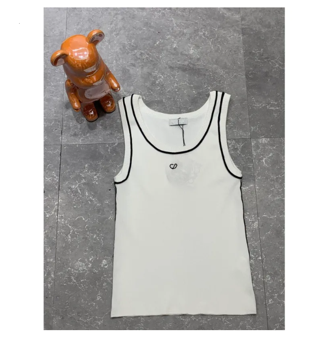 Top court T-shirts femmes tricots débardeur concepteur broderie gilet sans manches respirant tricoté pull sport hauts été court mince