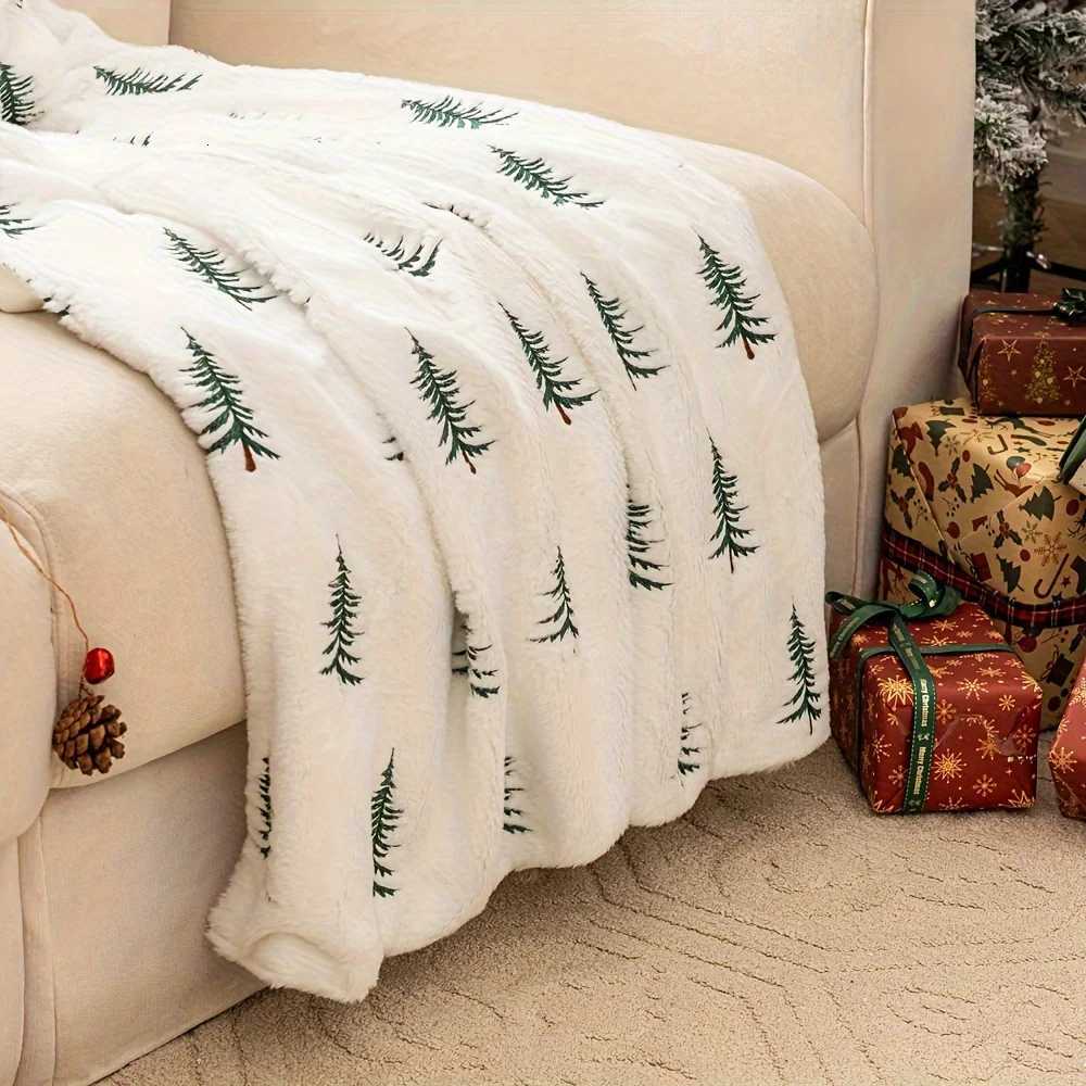 1pc Soft Christmas Tree Print Plush Blanket - White All-Season Use 51185906inch Machine Washable Geometric Pine PatternW251107-image-1083906632