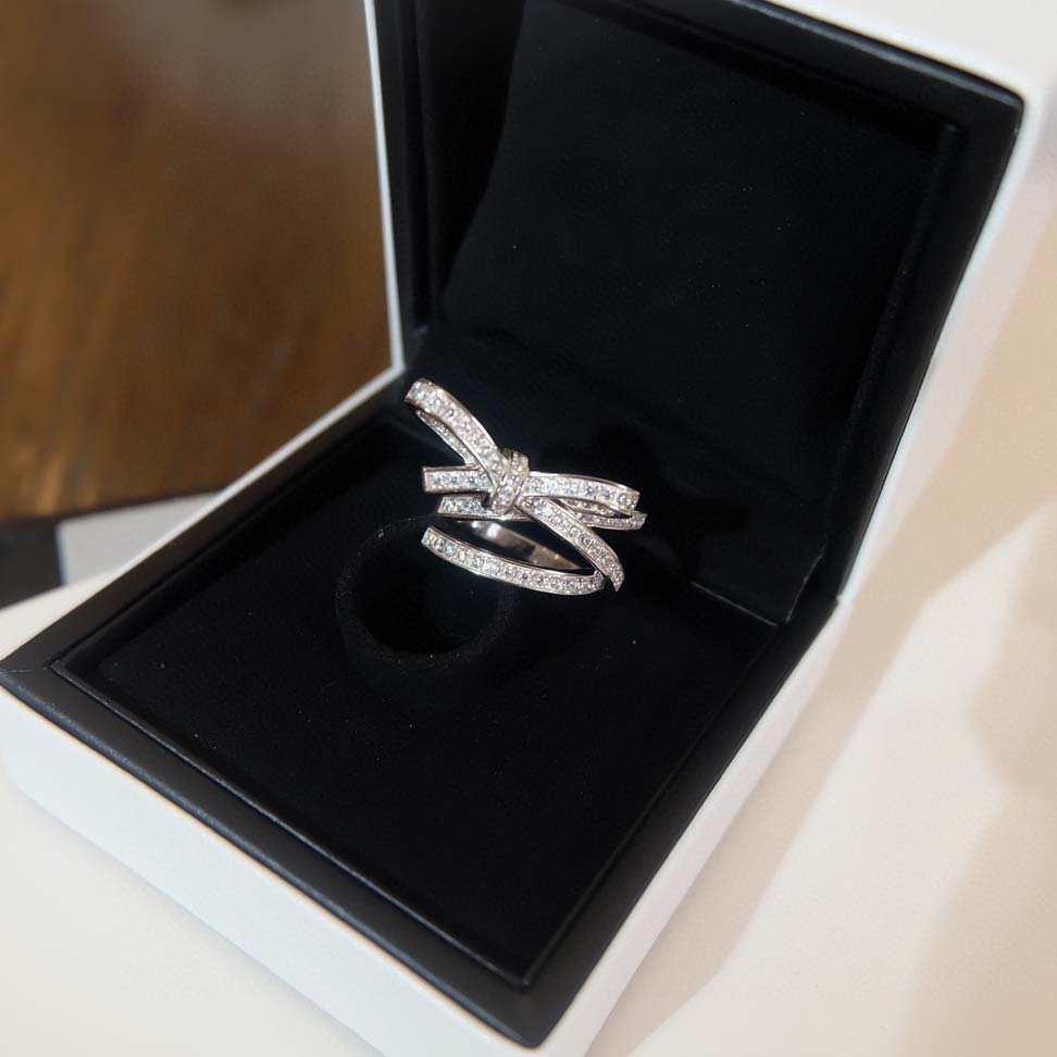 Luxury quality charm punk band ring with diamond and knot shape have stamp box silver color PS6471A