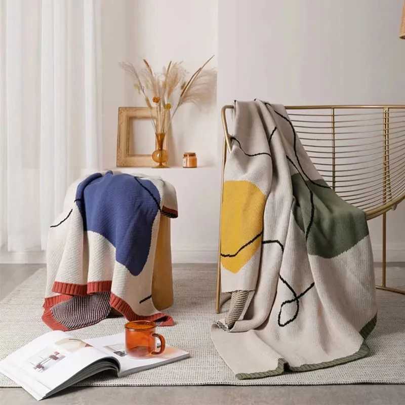 Abstract Knitted Throw Blanket for Couch Bed Soft Cozy Knit Blanket Lightweight Decoration Blanket for Men and Women BlanketW251107-image-1083908777