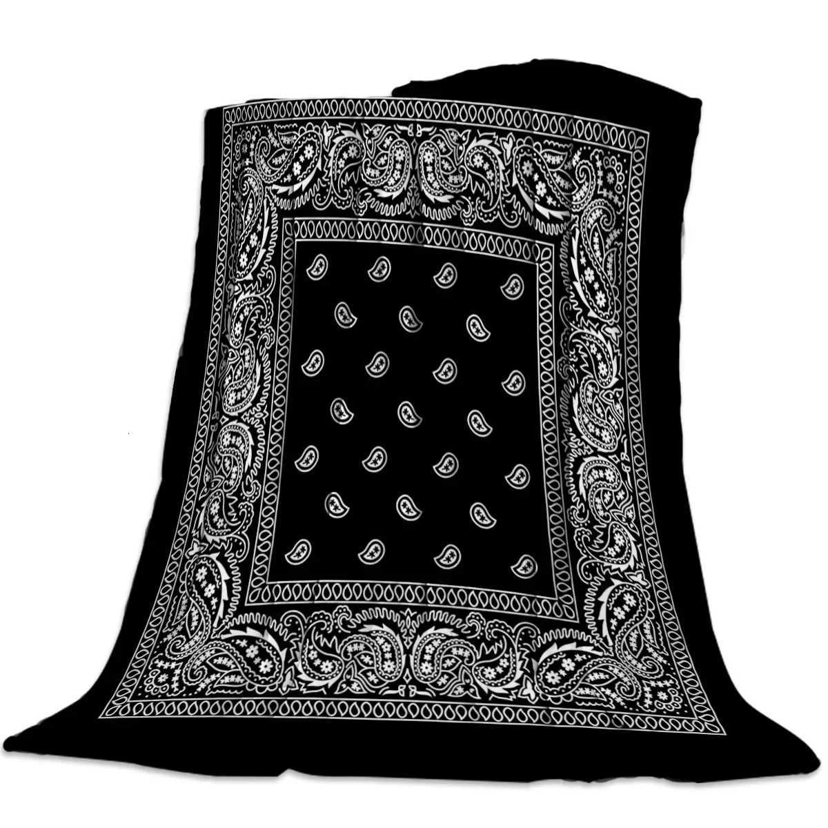 Bandana Pattern Flannel Blanket for Bed Sofa Portable Soft Fleece Throw Funny Plush BedspreadsW251107-image-1083905021