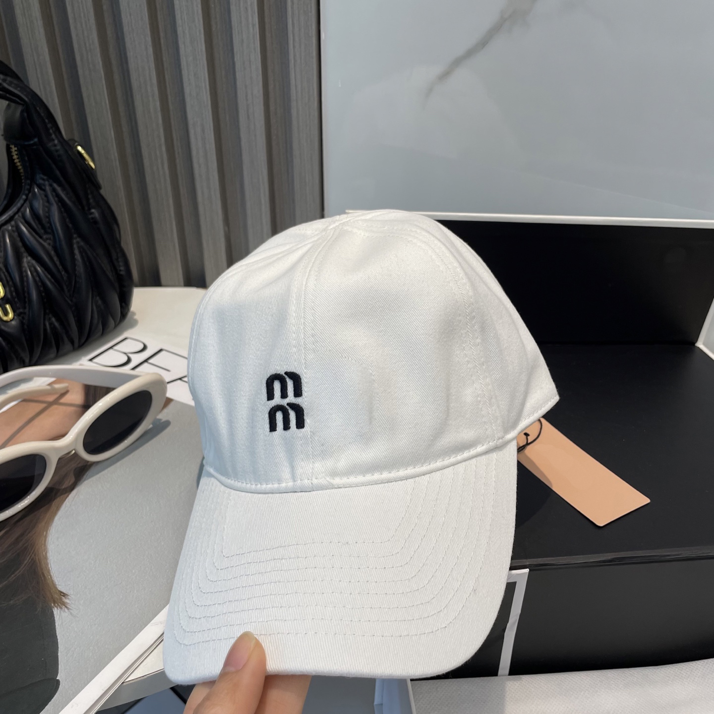 2026Brand designer luxury high quality solid color letter design fashion hat match style travel couples model adjustable All Seasons Leisure fanc