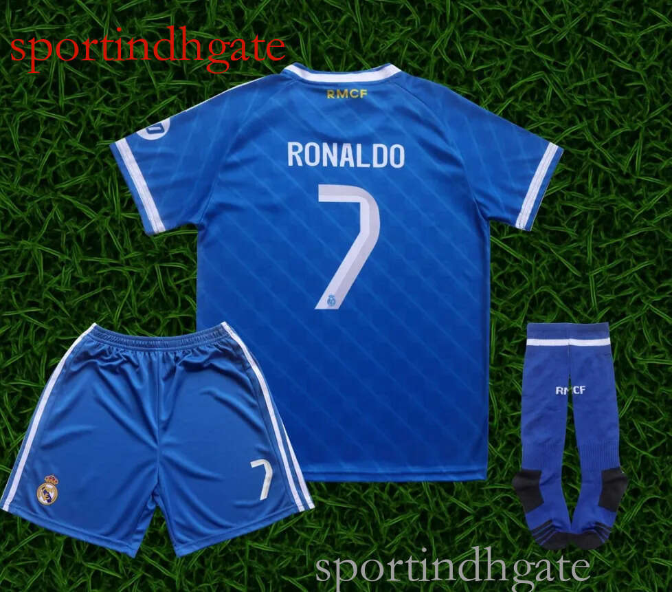 Ronaldo Cristiano 7 Costume personnalisé vintage Ensemble short et haut Maillot de football pour enfants pour jeunes tailles de haute qualité