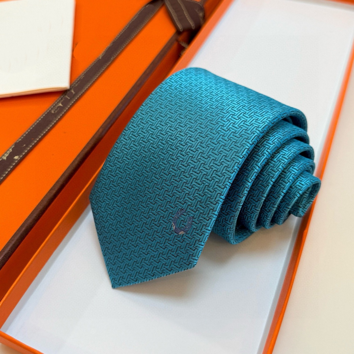 2025 Luxury High Quality Men's Tie Silk Necktie black blue Aldult Jacquard Party Wedding Business Tie Woven Fashion Top Fashion Design Hawaii N