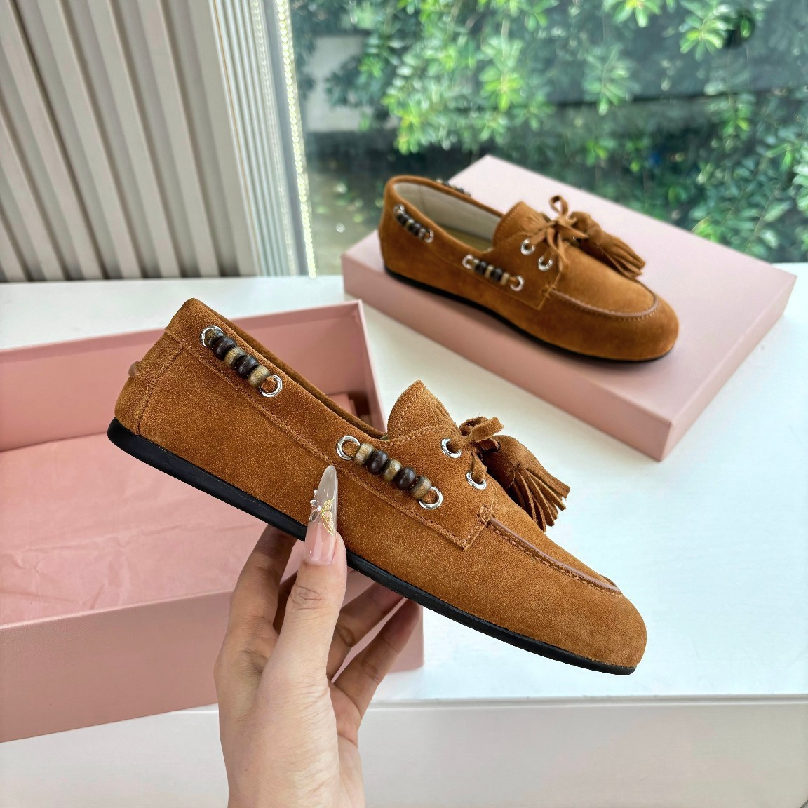 New Hundred Matching Flat Shoes Fashion New Winter Tassel Beaded luxury Anti slip Casual Shoes Luxury Shoes Trendy Designer Shoes
