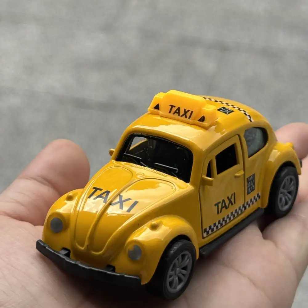 1/43 Alloy Taxi Car Model Mini Simulation Pull-Back Diecast Beetle Classic Vehicles Model Boy Kids Toy Collection Car Ornament C251118-image-1085145444