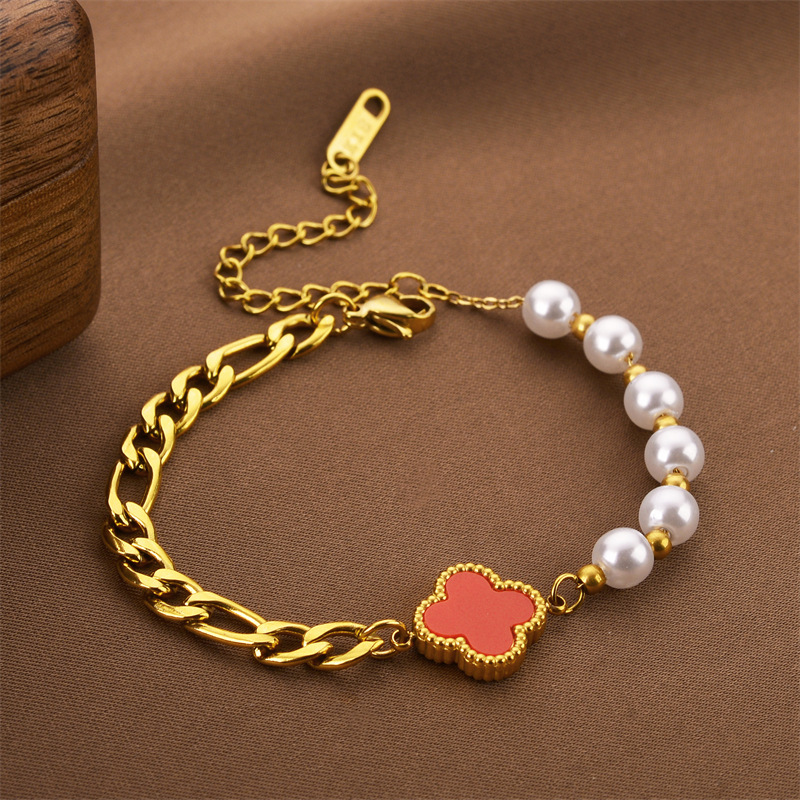 High Quality Small Pearl Paired With Flower Bracelet Made Of Stainless Steel Material Design Exuding A Refined Korean Style Gift Bracelet For Women