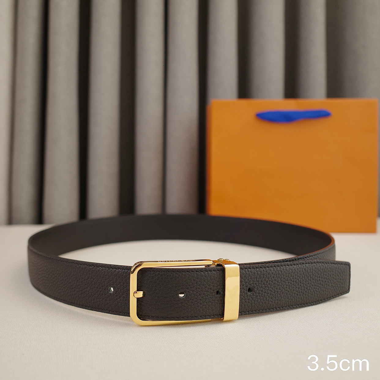 Designer Belt Top Quality Letters Buckle Belt Luxury Mens Real Leather Belt Fashion Womens Waistband Gold Silver Black Smooth Buckles M8202T M94025