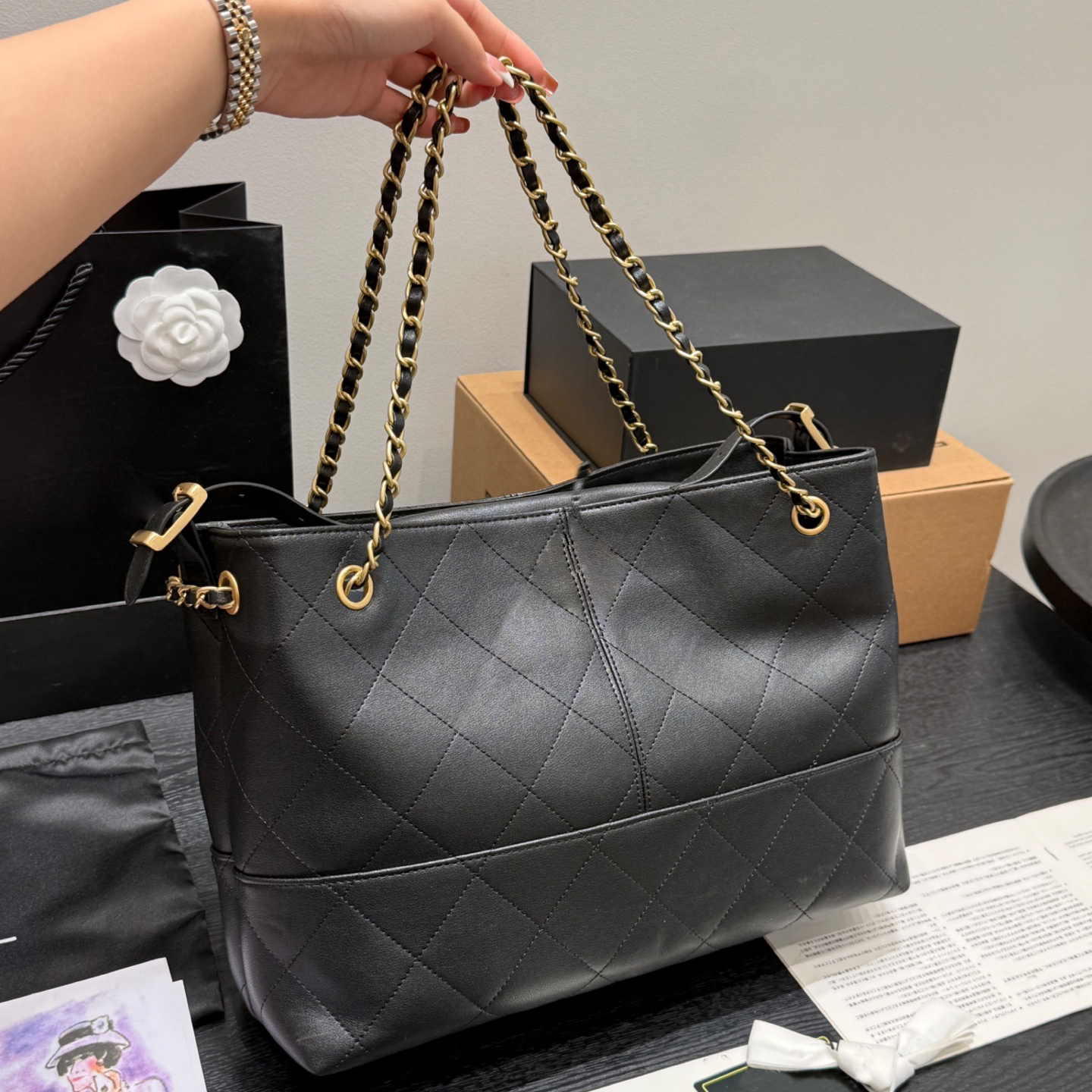 25A Autumn and Winter Suede Designer Bag Luxury Handbag Women Single Shoulder Bags Classic Crossbody Bucket Bag Armpit Bag Large Capacity Weekend Sh
