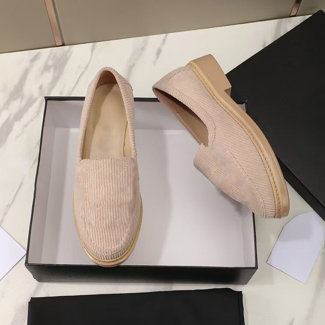 10A Haute qualité 2025 Chaussures de créateur de luxe pour femmes Mules plates à bout rond Mocassins Oxfords Chaussures en cuir à semelles épaiss