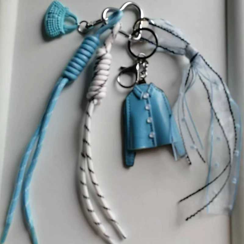 Brand Womens Bag Charms Luxury High-quality Leather Jacket Keychains Hand-woven Mobile Phone Lanyards New Exquisite Bag PendantXJ251114