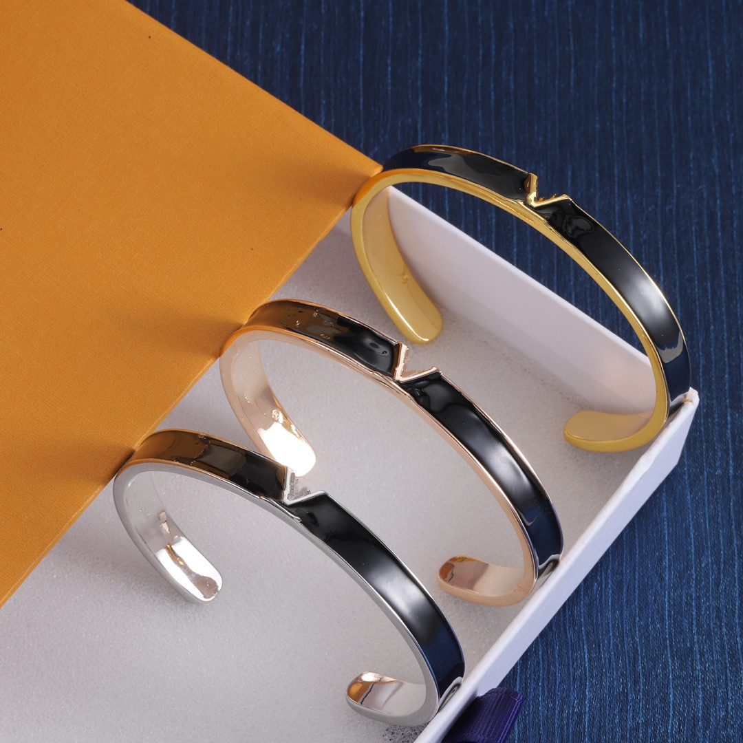 Woman Bracelets Open Diamond Bracelet High Quality Silver Bracelet Forwoman Hot Selling Bracelet Brass Fashion Jewelry Supply NRJ-image-717190085