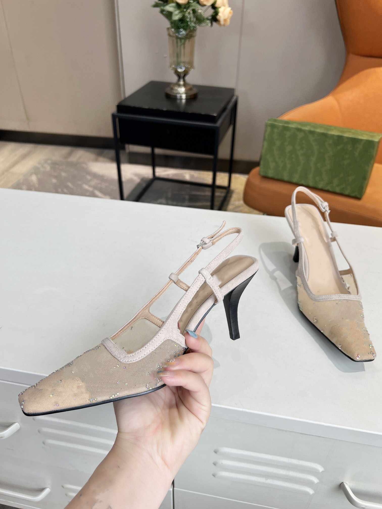 10A Talons hauts de créateur, dos ouvert, sandales à bout pointu, talons aiguilles, semelle en cuir, chaussures habillées pour femmes, créateurs