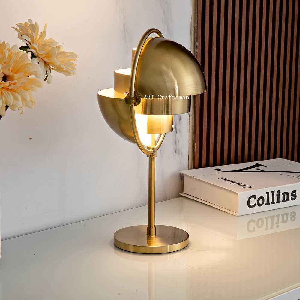 Lampes de bureau Gubi classiques et modernes, pour salon, décoration de maison, design en métal noir et doré pour chambre à coucher, M251114