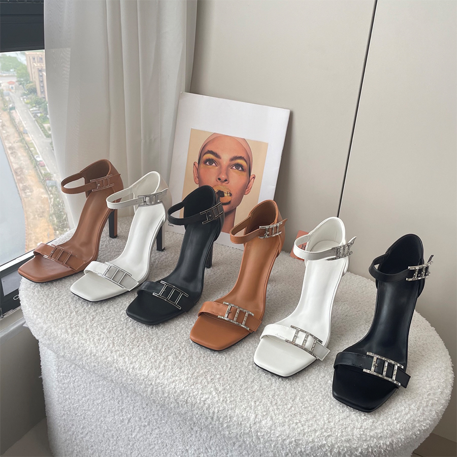 Designers sandales femmes plate-forme en cuir talons hauts sandal chaussures de mariage sexy pour femmes talons d'été de luxe chaussures de burea