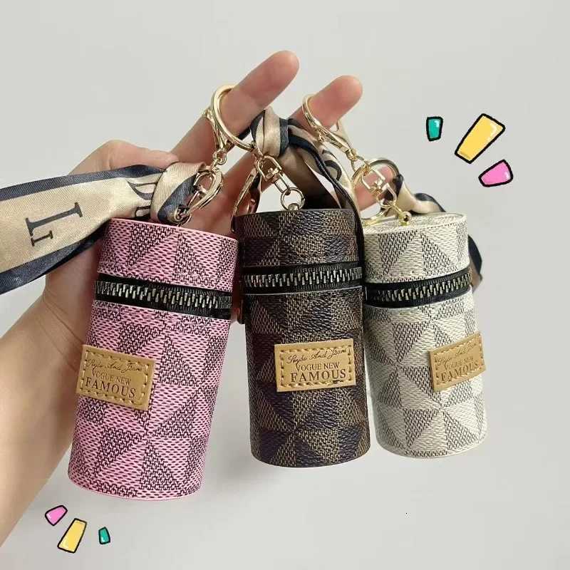 Summer high-end everyday portable bag keychain pendant printed European and American retro styleHanging itemXJ251114