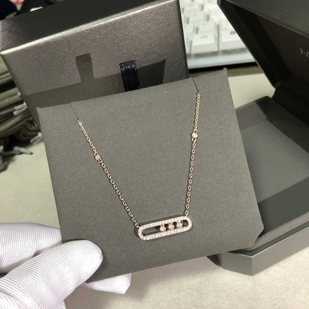 ZH 2025 New Hot 925 Pure Silver Three Activity Diamond Womens Necklace Moving diamonds. jewelry Z260420