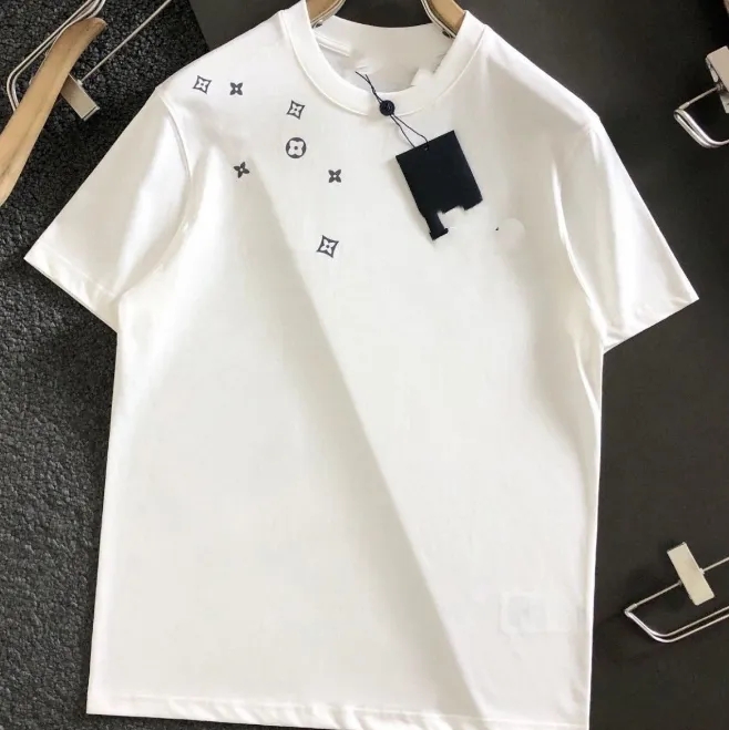 Mens Designer T-Shirt Casual Round Neck Short Cotton Top Shirt Stylish Print Classic Fit Short Sleeve Top Womens Shirt Women T Shirt Men Top Luxury
