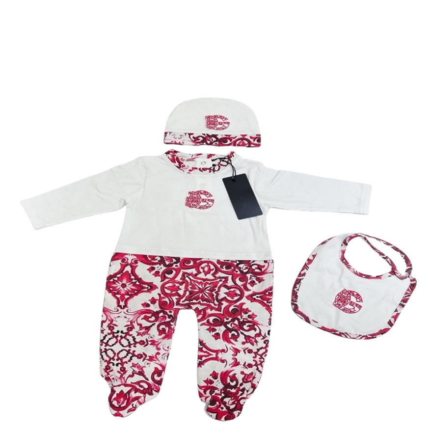 High quality Baby Jumpsuit 3 sets Gift 0-18 months Alphabet jumpsuit