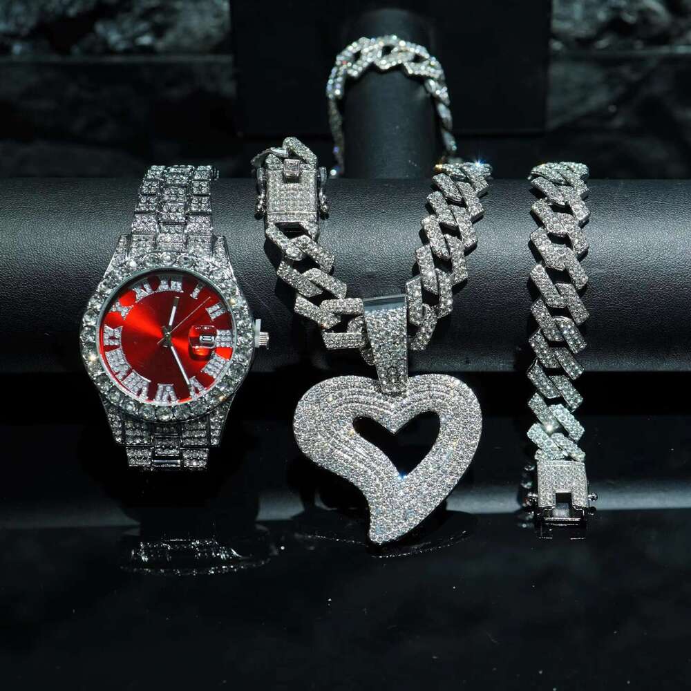 DHcollection 3pcs/Set of Gold and Sier Colored Alloy Rhies Chilled Red Watches Hip-Hop Irregular Heart-Shaped Pendants Necklaces Bracelets Accessori