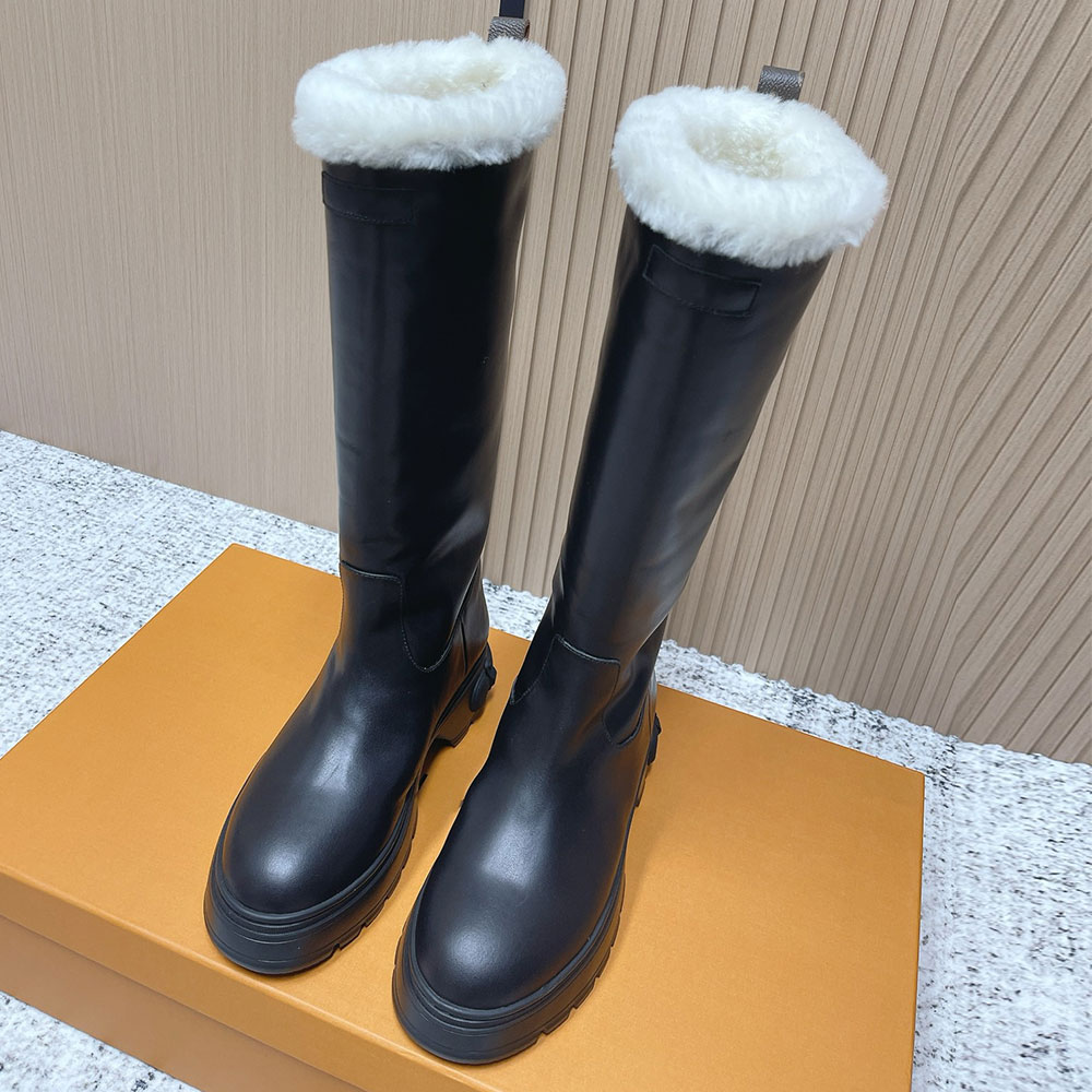 New Womens Squad High Boot designer boot 1AIVNW Black Plain calf leather knee high boots Signature details Autumn Winter Boots Shearling lining