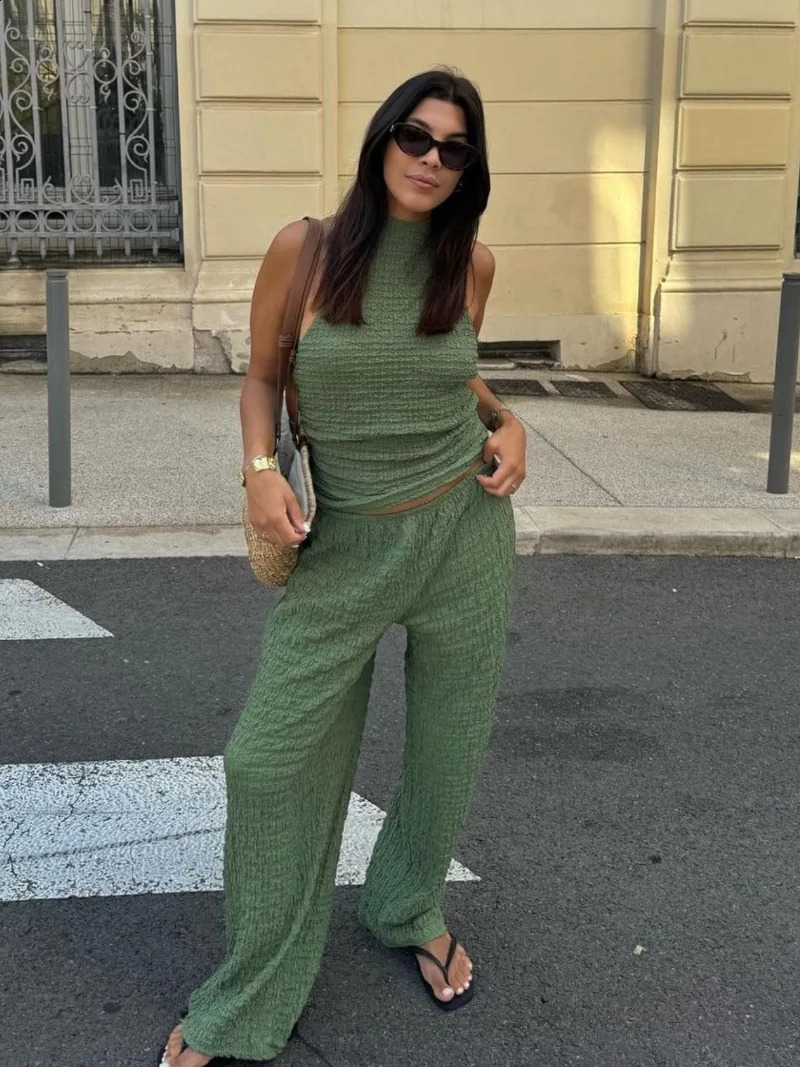 Summer Fashion Pants Sets Womens Elegant and Sexy Halter Backless Ultra Thin Short Top Straight Pants Womens Two Piece Peel Sets 250410