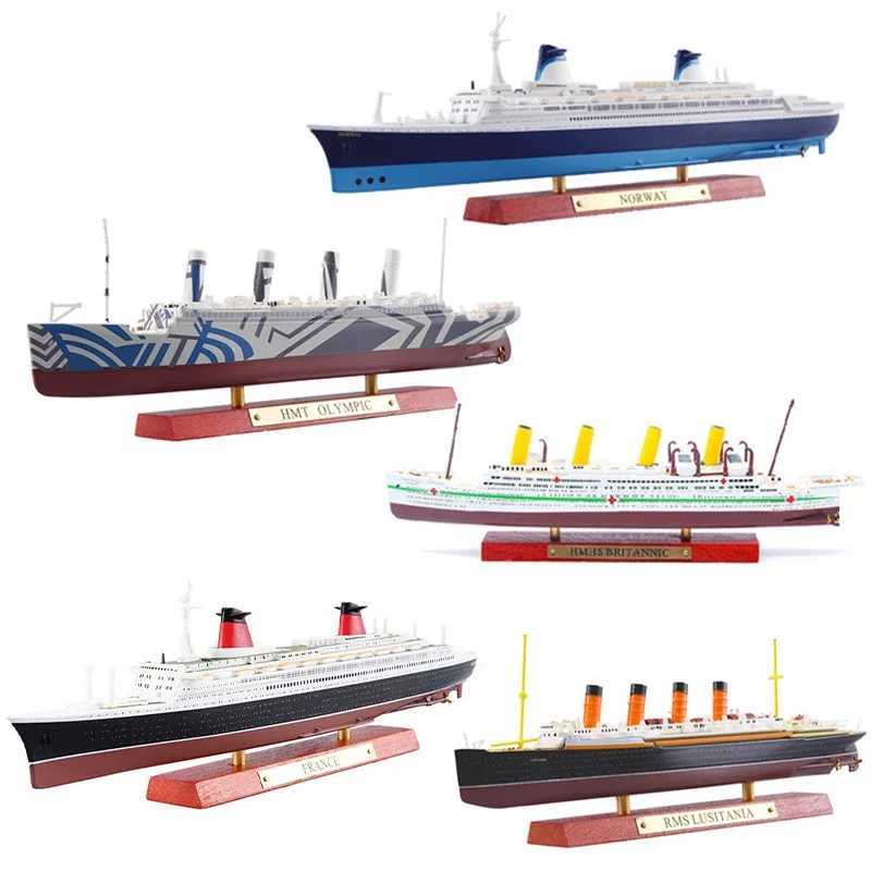 Classics Luxury Cruises Simulation Alloy Ship Model Titanic Ornament Lusitania Normandy HMHS BRITANNIC Steamer C251118-image-1086727772
