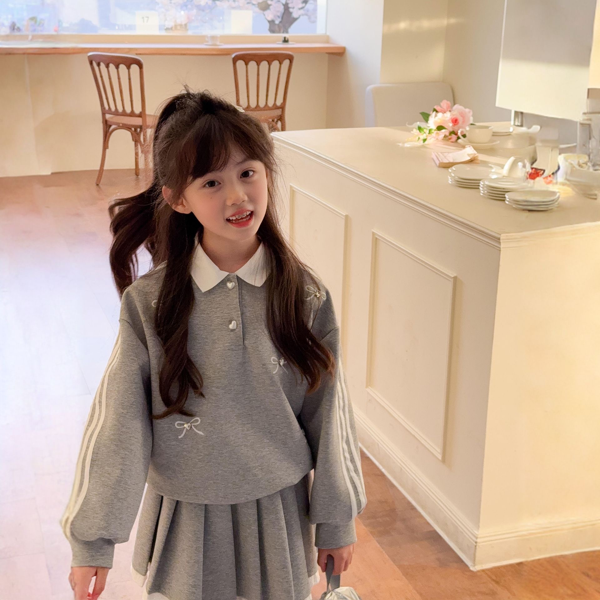 D711 Girls&#039; Spring and Autumn New Style School Style Bow Collar Sweatshirt and Pleated Skirt Two-Piece Set-image-1085029450