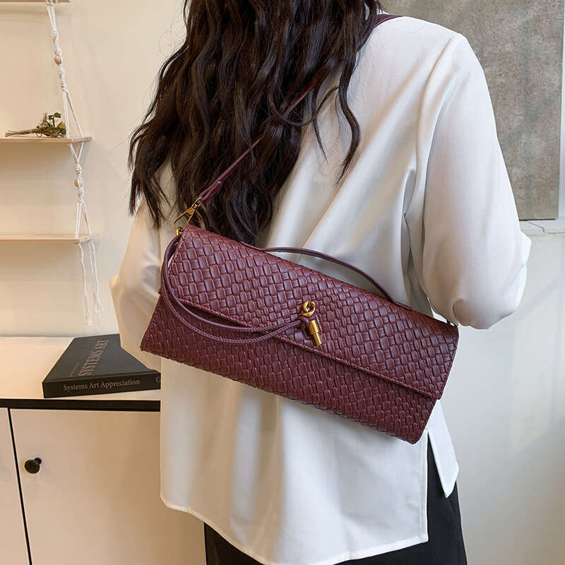 Free shipping designer bags Cross-Border New Woven Baguette Bags Texture Retro Handbag Simple Soft Leather Single Shoulder Crossbody Women's Ba