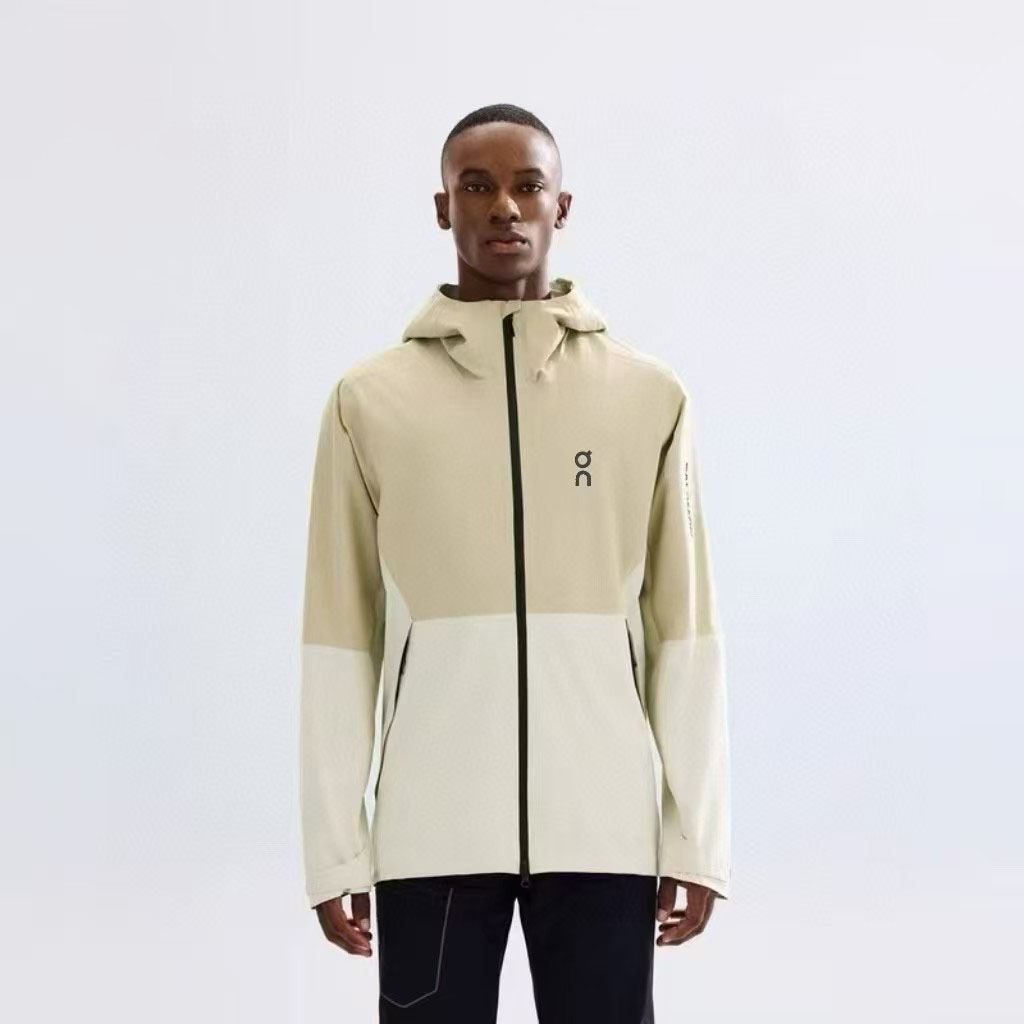 Mens Designer Jackets Stormtrooper Jacket Patchwork Hooded Windproof Zipper Outdoor Sports and Leisure Jacket Sports Running Outerwear