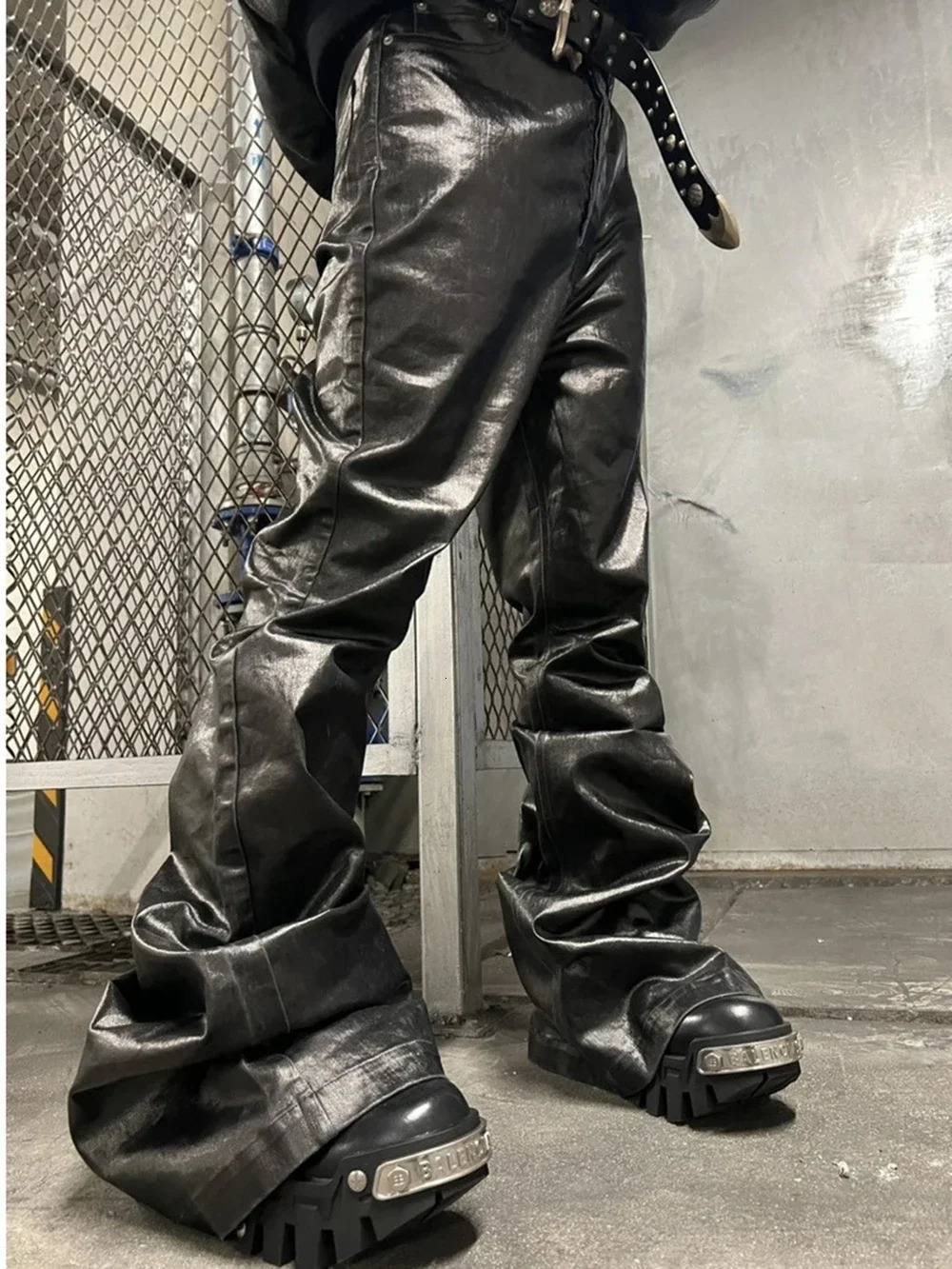 High street wide leg smooth Pu leather pants with waistband and boots tailored for mens womens straight pocket casual jeans oversized sparkling styl