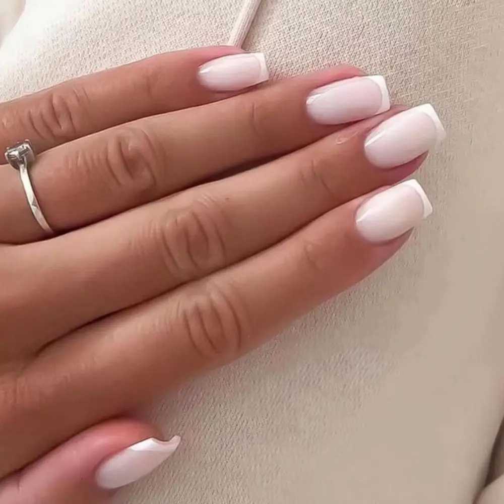 24PCS Short Square False Nails French White Edge Fake Nials Silver Flame Full Cover Press On Nails Detachable Ballerina Nail TipT251118T251119-image-1085218921