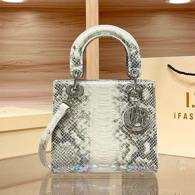 Women 2025 New Snake Pattern European and American Fashion High-end Handbag Crossbody Small Cross-border Designer Bag