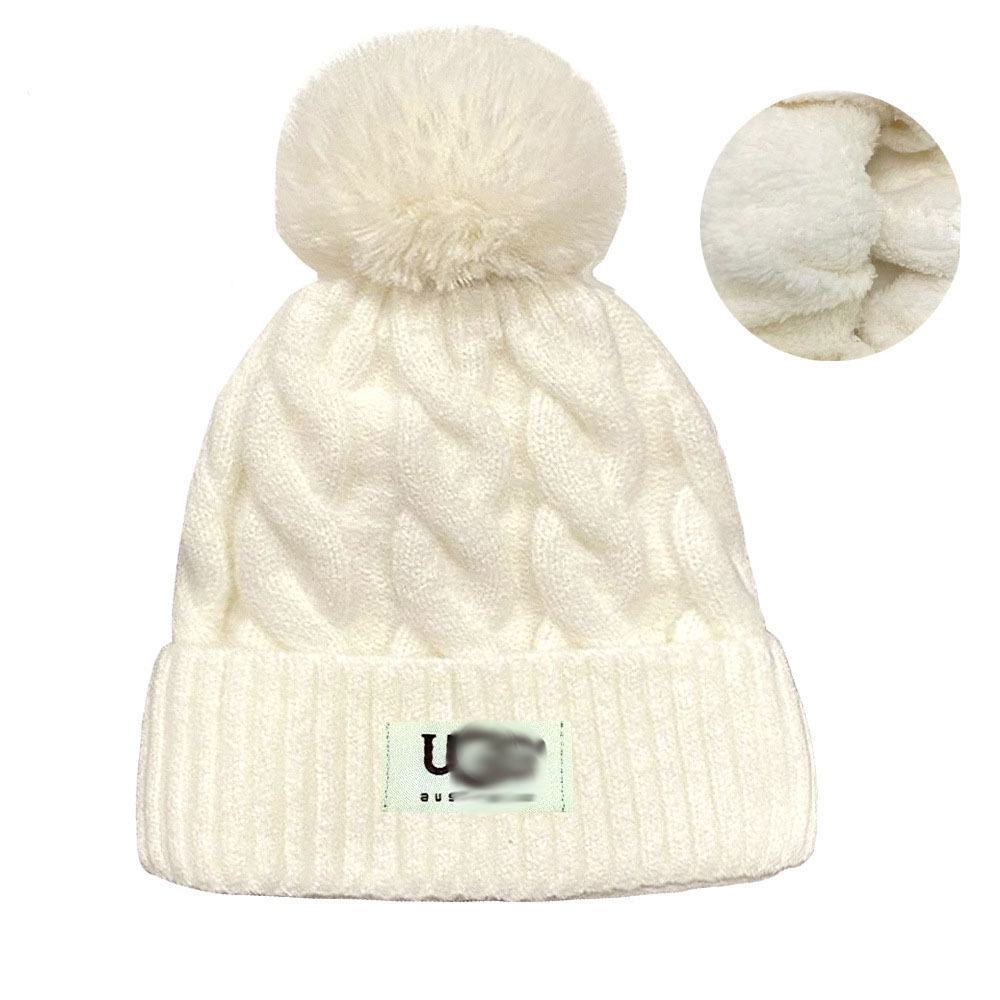 Australian Designer Women Winter Beanie Stretchy Comfortable Knit Pom Woolen Hat Thermal for Outdoor Warmth Skull caps DEE5 AA