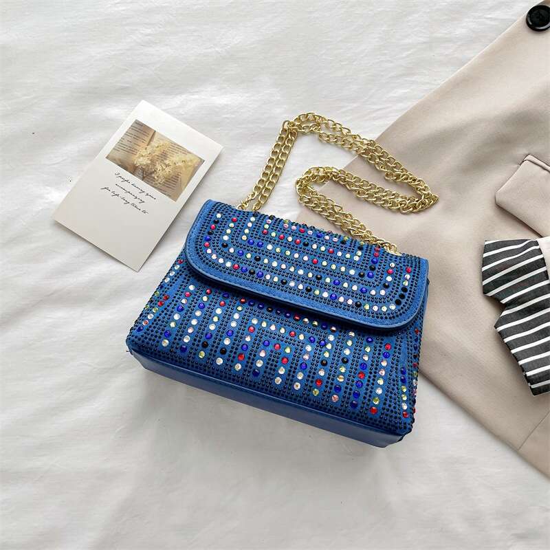2024 New Women's Fashion Versatile Crossbody Korean Version Trend Hot Diamond Chain One Shoulder Small Square Bag