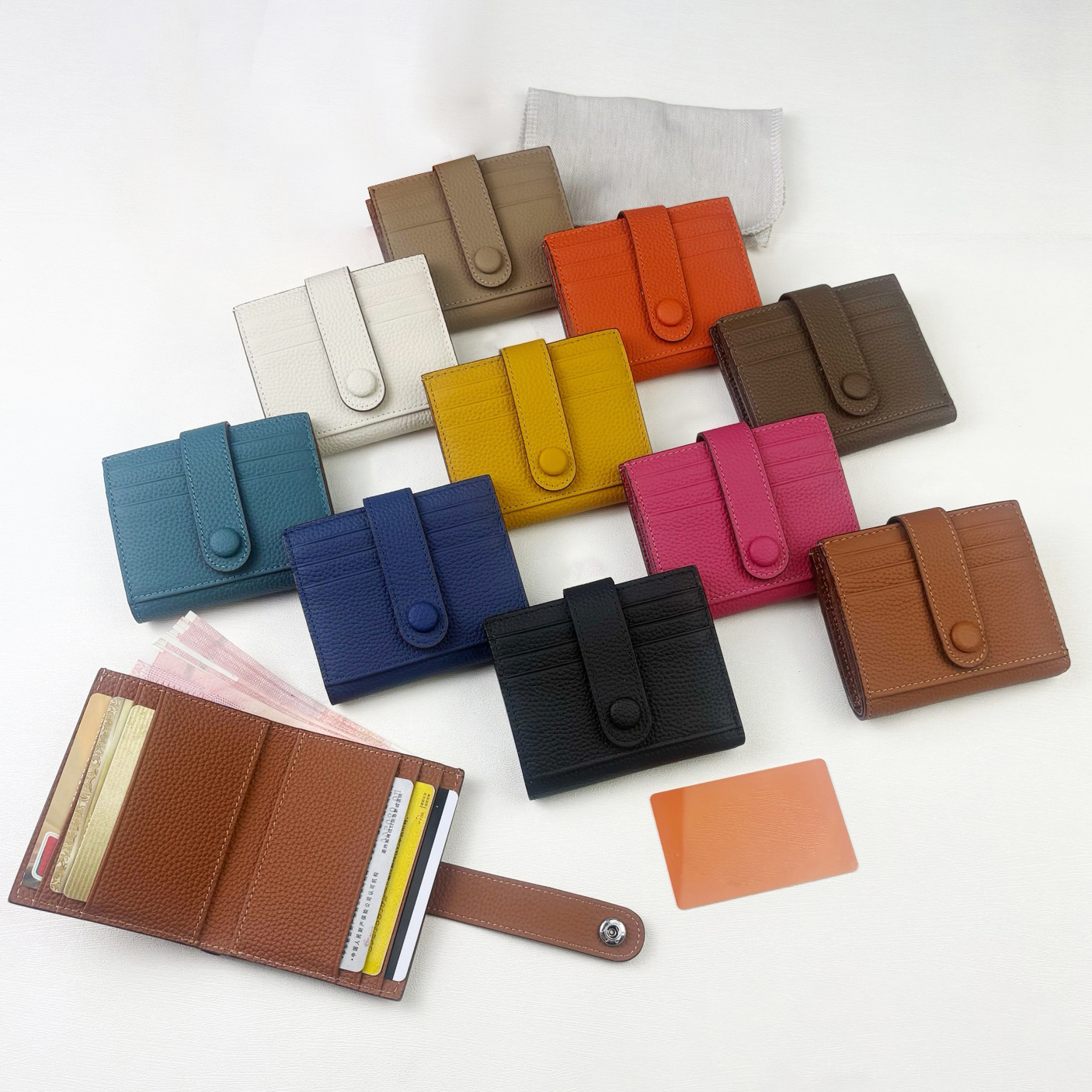 Top quality Luxury Designer bifold Wallet Cards Holder With card slot money clip Man women fashion Short Wallet Compact bifold Slim Genuine leather