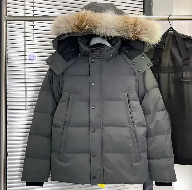High quality new designer's big men's cool Jackets thick give girlfriend boyfriend Winter Parka Down Jacket Big Fur Hooded Warm Outdoor su