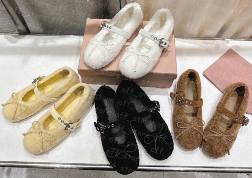 (Couleurs comme le montre la photo) Pantoufles de fourrure de luxe de créateur, chaussures pour l'hiver, taille 35-42 33428 33296
