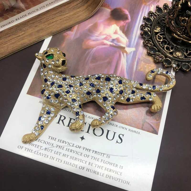 luxury Vintage style heavy design diamond-encrusted enamel leopard brooch K251120-image-1085391058