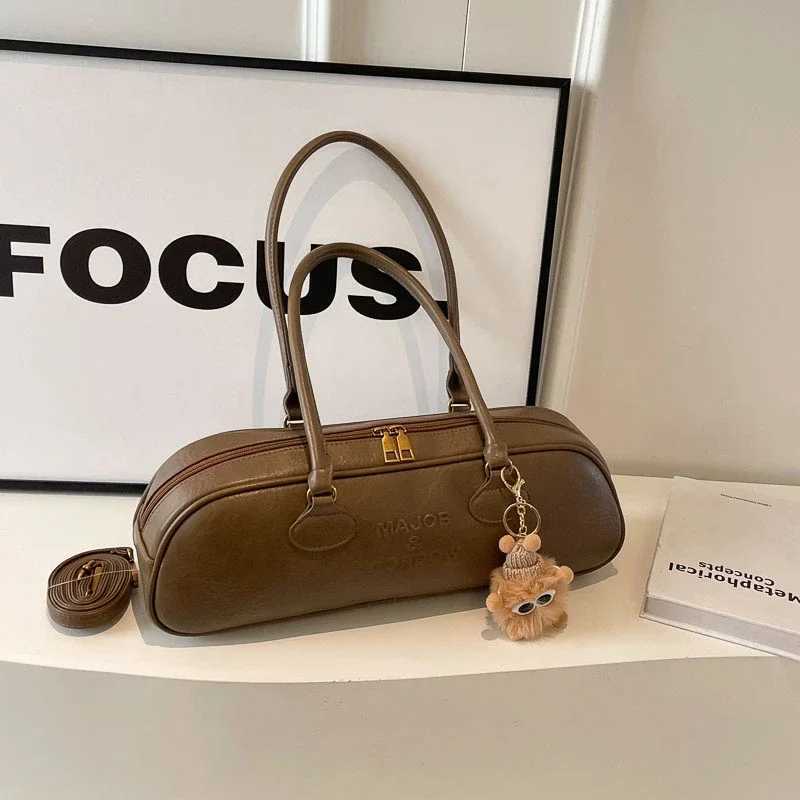 Pu Solid Sewing Zipper Shoulder Bag Soft French 2024 Type High Quality Womens Large Capacity Womens HandbagXJ250419