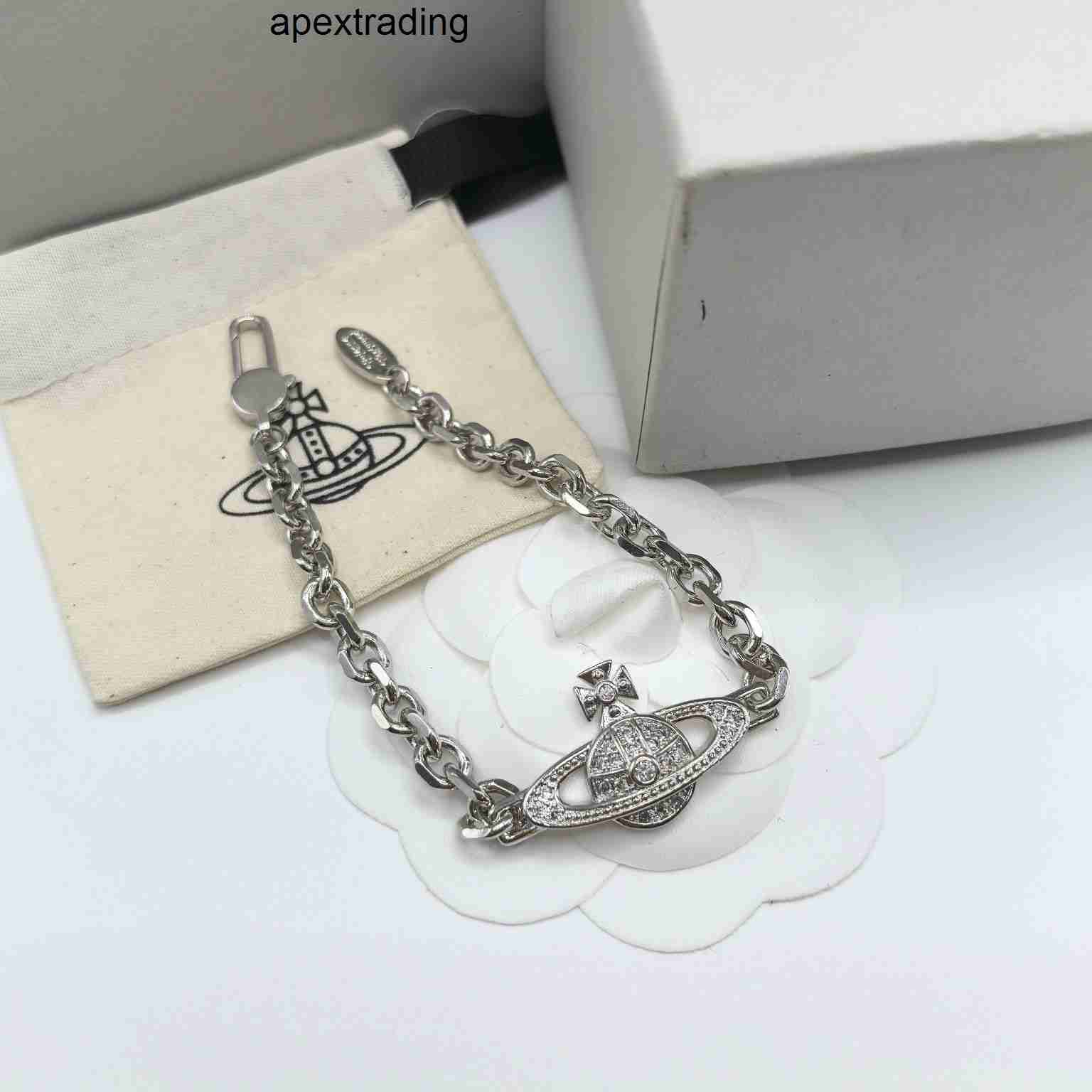 Designer West wood Jewelry Queen Dowagers Thick Chain Mens Saturn Bracelet ans Personality Vintage Punk Style viviane Vivienme viviennen viviennely