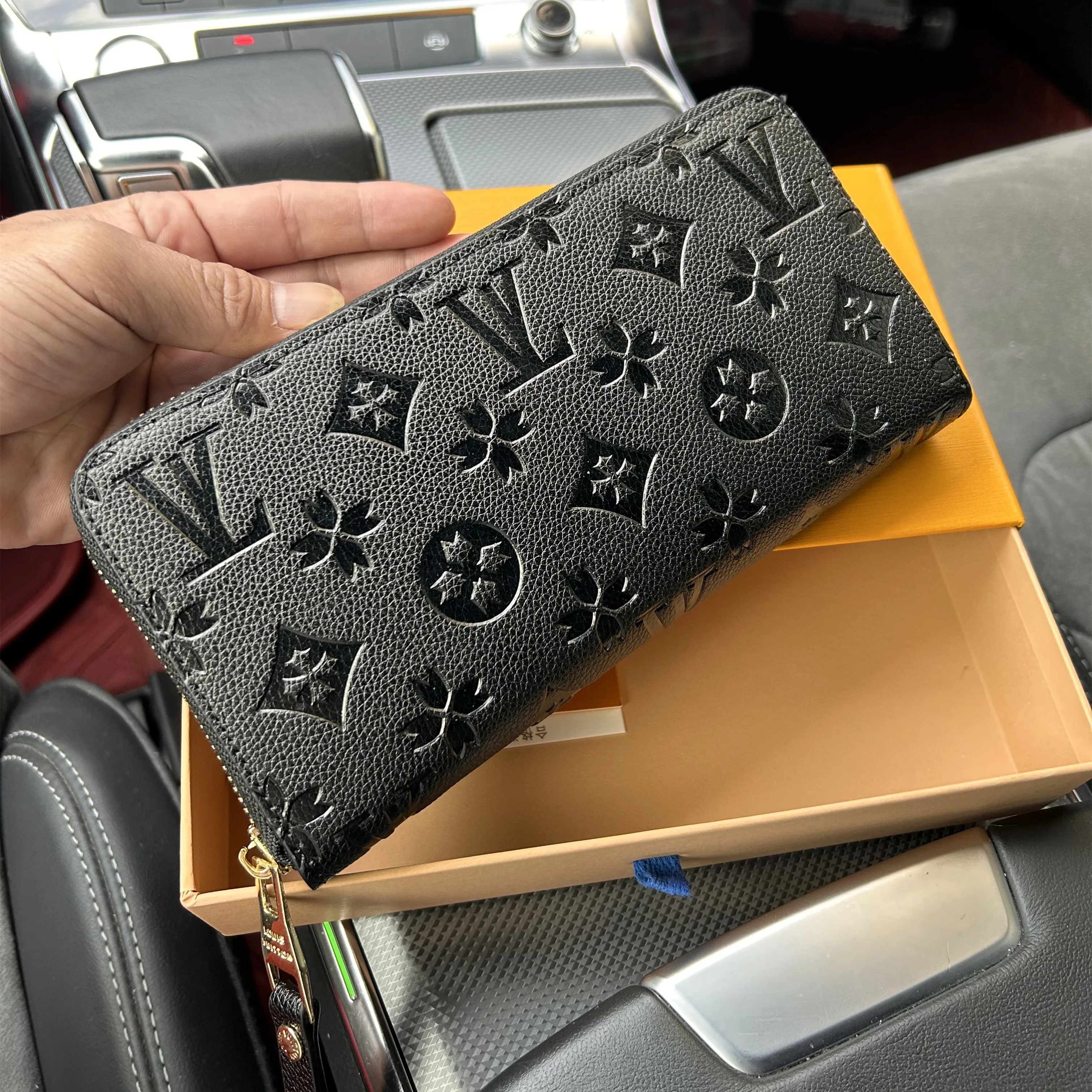 designer classic luxury handbags Women Men Genuine Leather Fashion Black empreinte card holders 60017