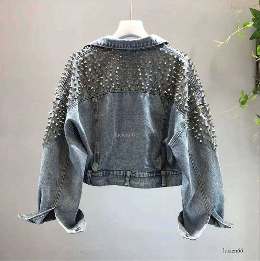 Giacca di jeans da donna con rivetti primavera-estate streetwear tasche a maniche lunghe abbigliamento corto ampio da donna 24092196