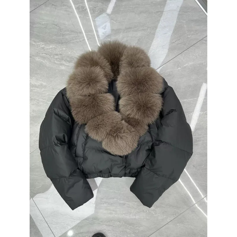 Winter Womens Short Fashion Warm Feather Cotton Clothes Anti-fox Fur Collar Jacket 251121